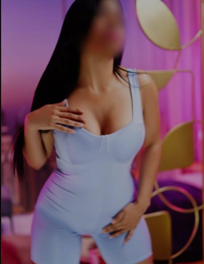 Jung Feucht Sexy Amber Hier Bekommst Du Geilen Sex Bj - photo 1