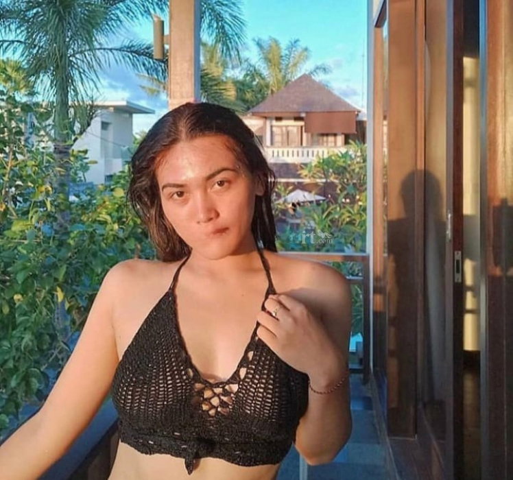 Caca Caroline - foto 1