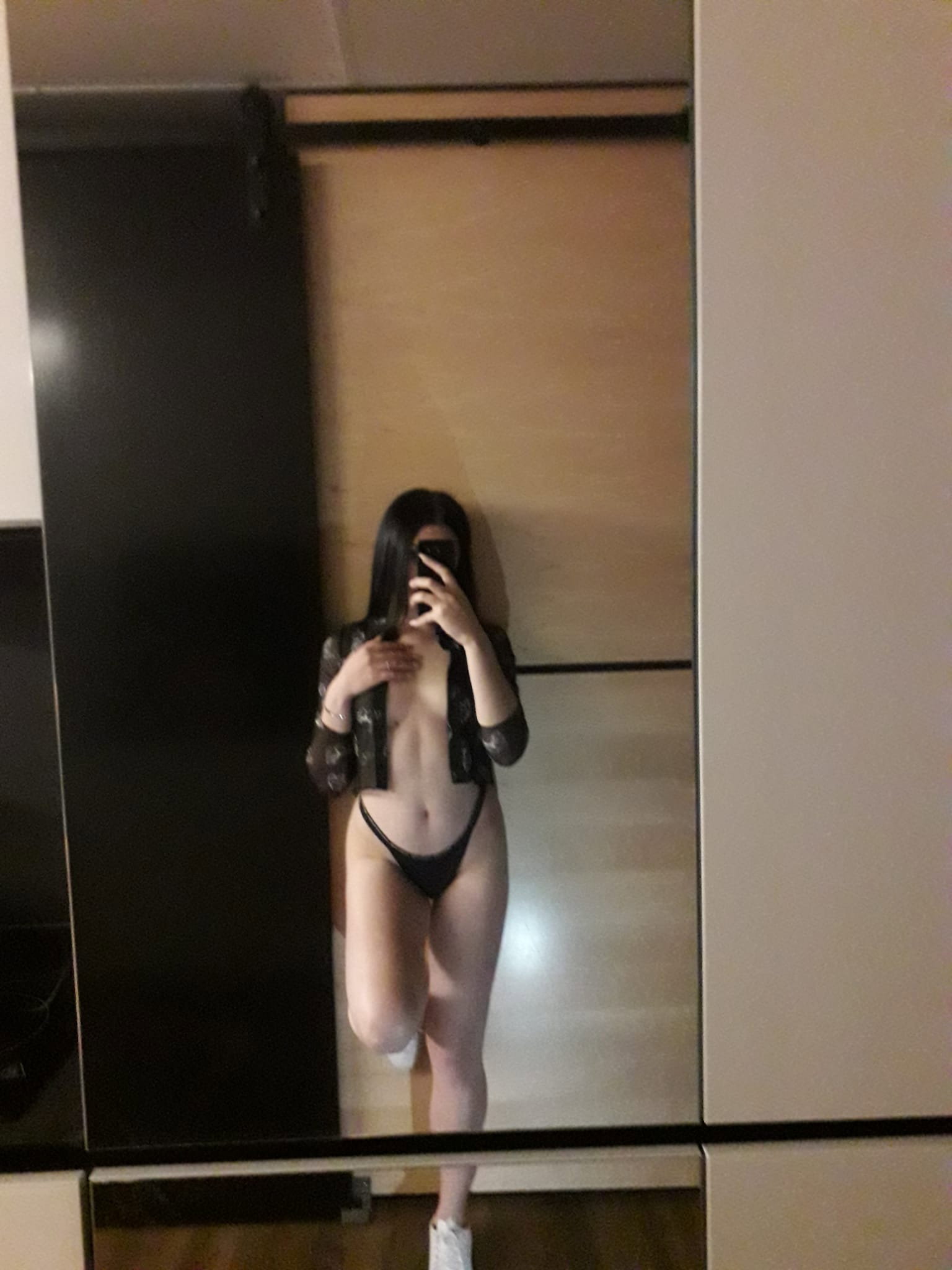 Julia Hot And Sexy - photo 3