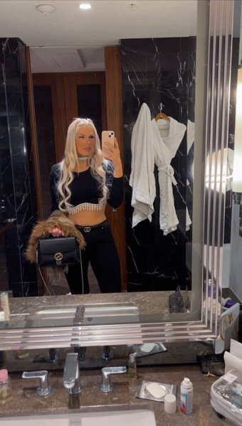 Mia Deutsch - foto 6