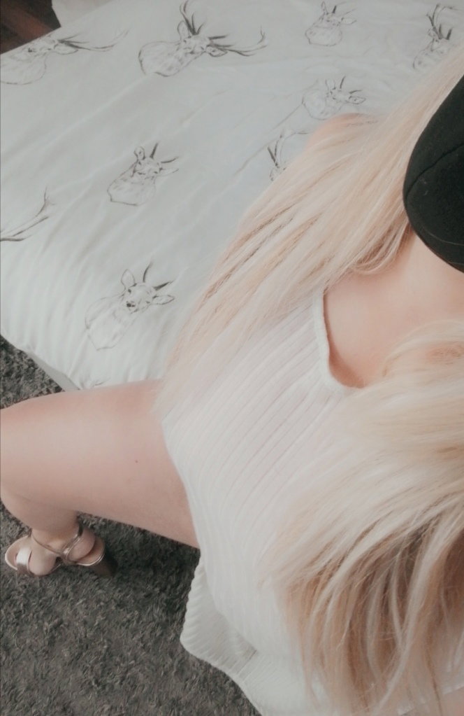 Janet - photo 2