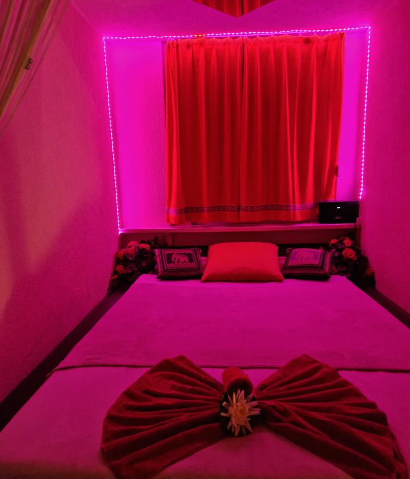 Thai Massagen Fuer Mann Und Frau - foto 5