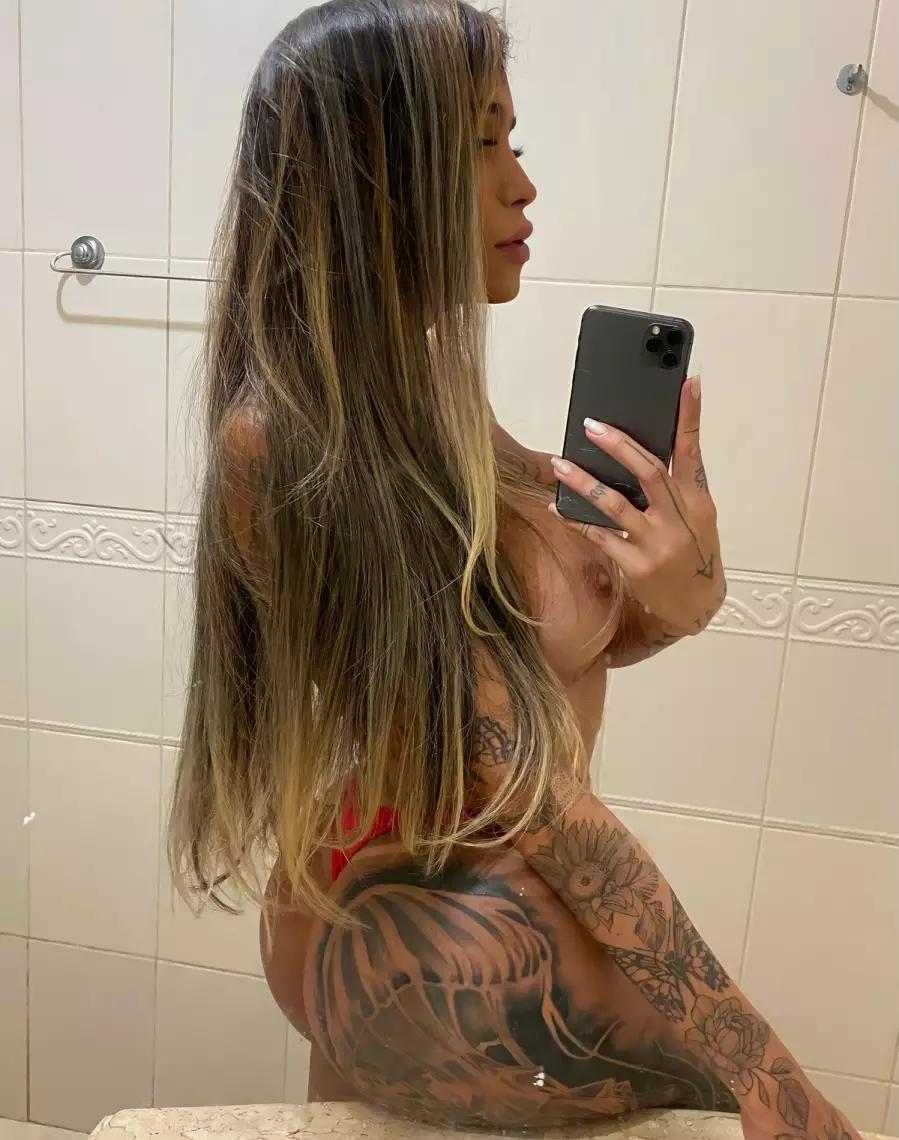 Isis Beaty Brasileira - foto 23