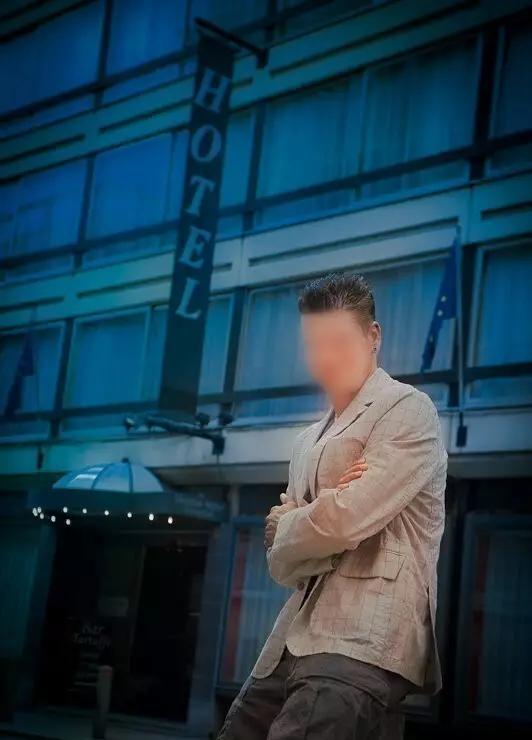 David Erotische Body2body Massage Voor Dames En Koppels - photo 33