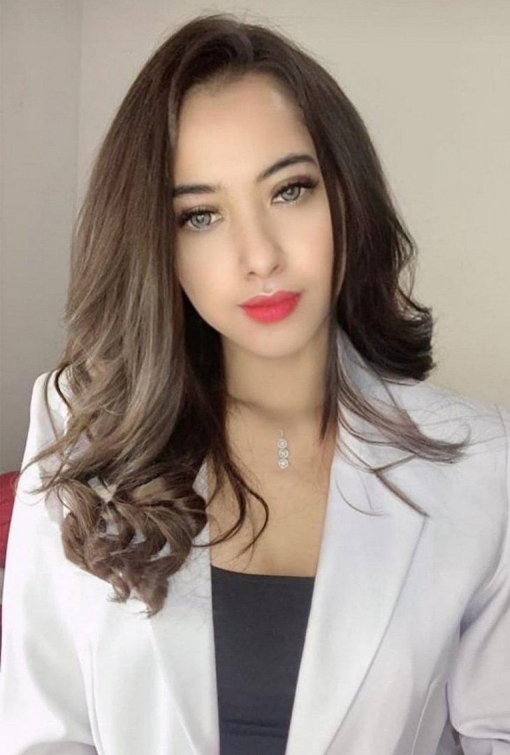 Arnia Putri - photo 2
