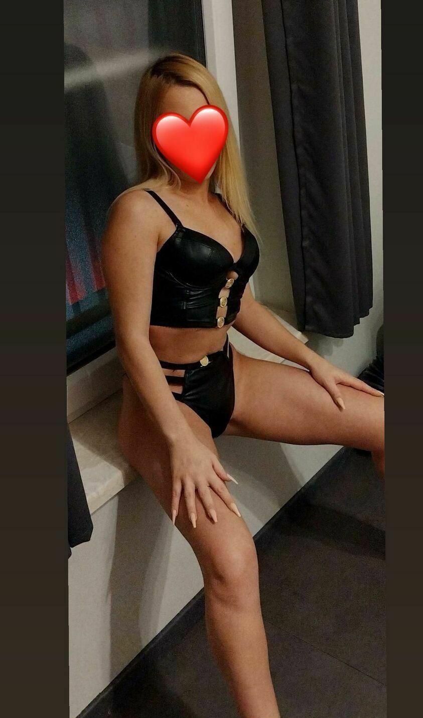 Bombshell - foto 2
