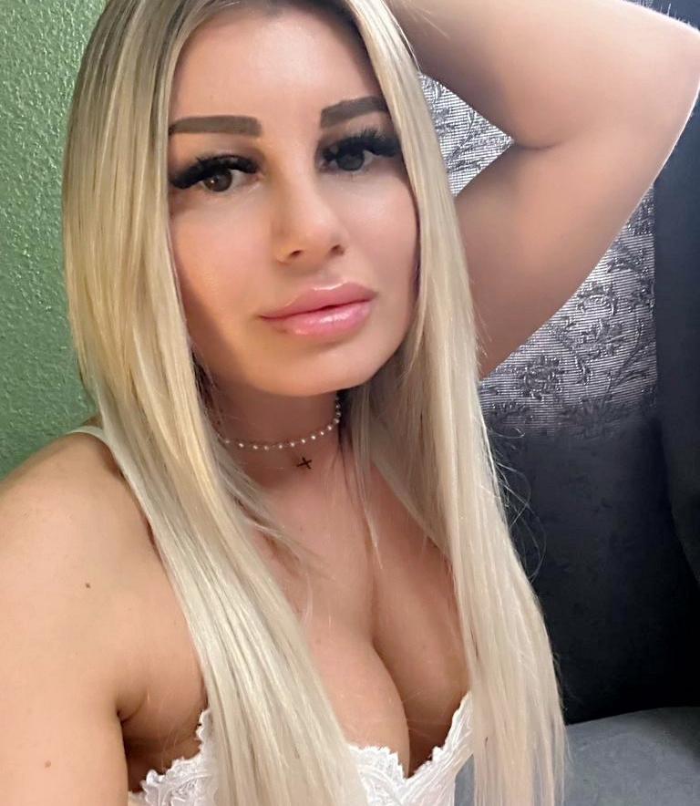 Sexy Ariana Aarau Top Service Bilder - photo 6