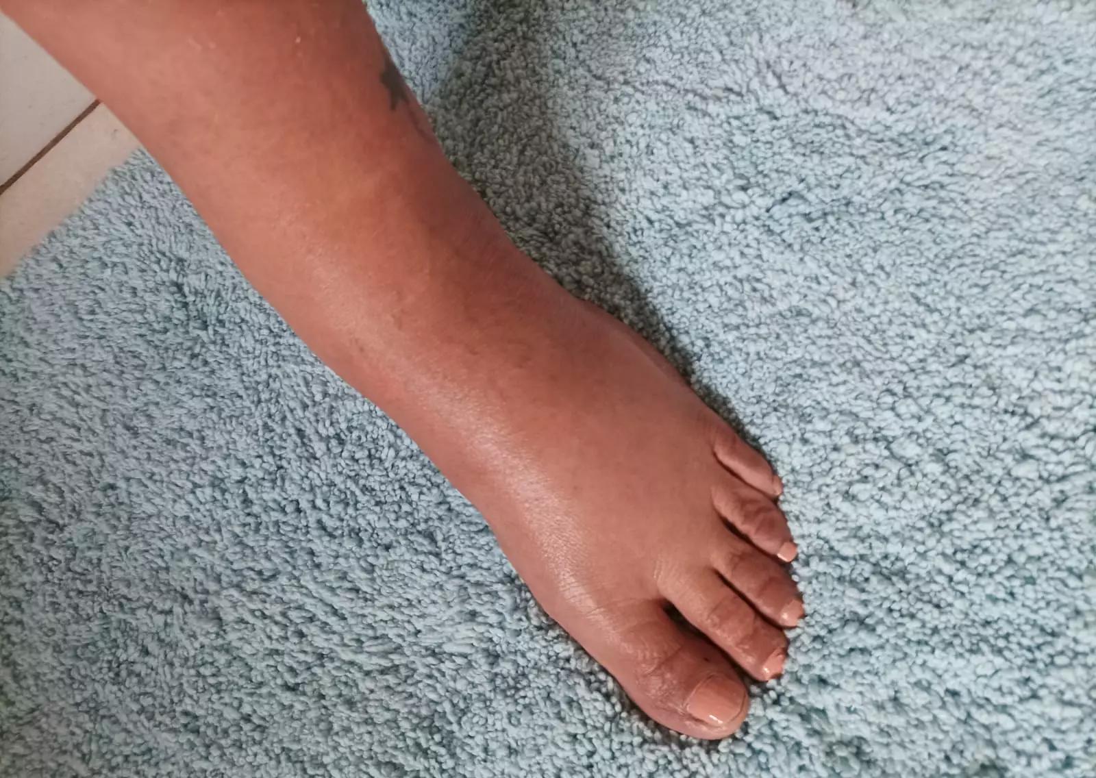 Dame Met Penis - foto 12