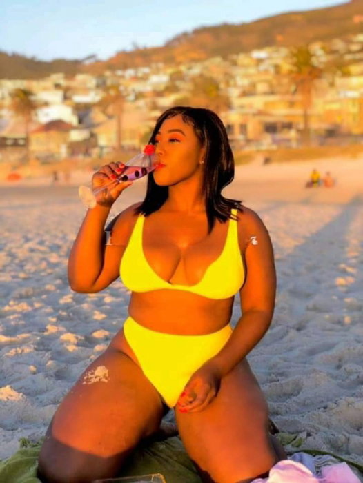 Becky Bae - foto 1