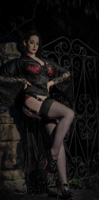 Leona Black - foto 1