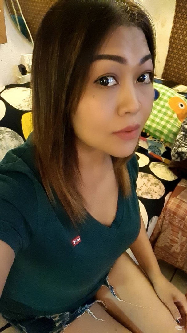 Sexy Thai Frau Will Dich Erotisch Verwoehnen - photo 5