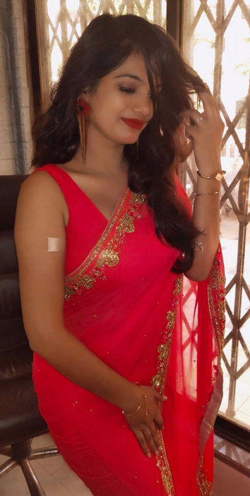 Riya Agarwal - foto 1