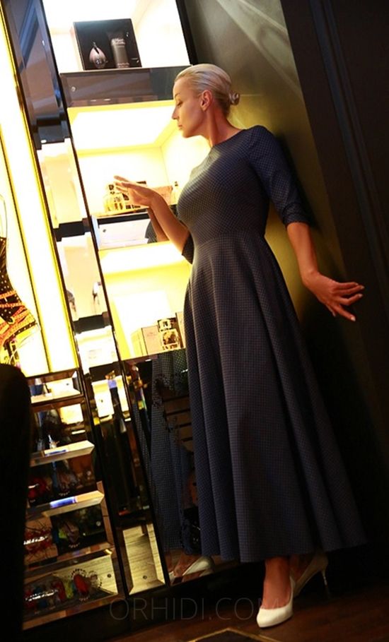 Alexandra Paris - photo 9