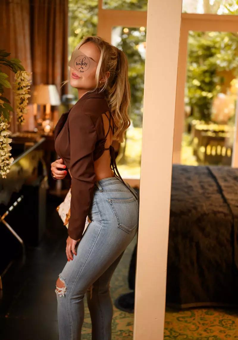 High Class Escort Loosdrecht Lovelyisa - foto 2
