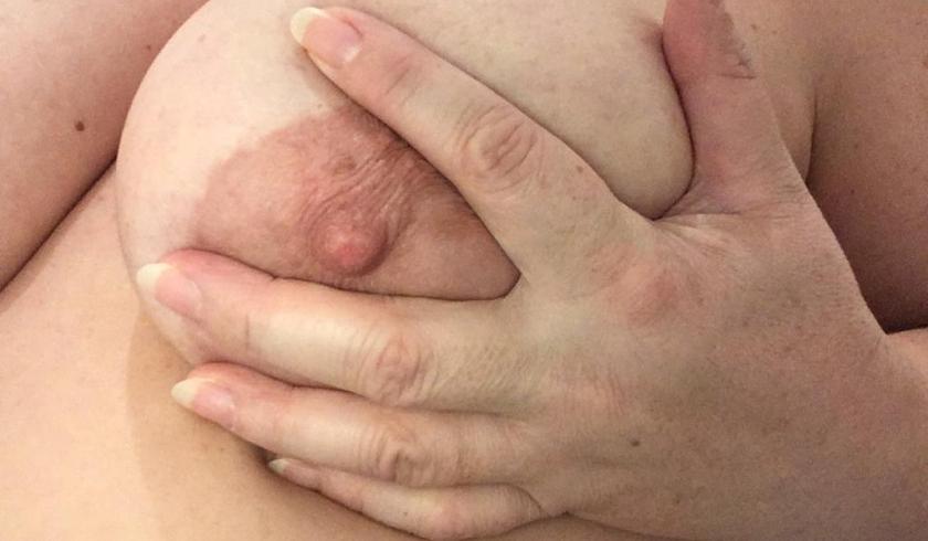 Schweizerin Bietet Rotes Tantra In Baden Gekuehlter Raum - foto 1