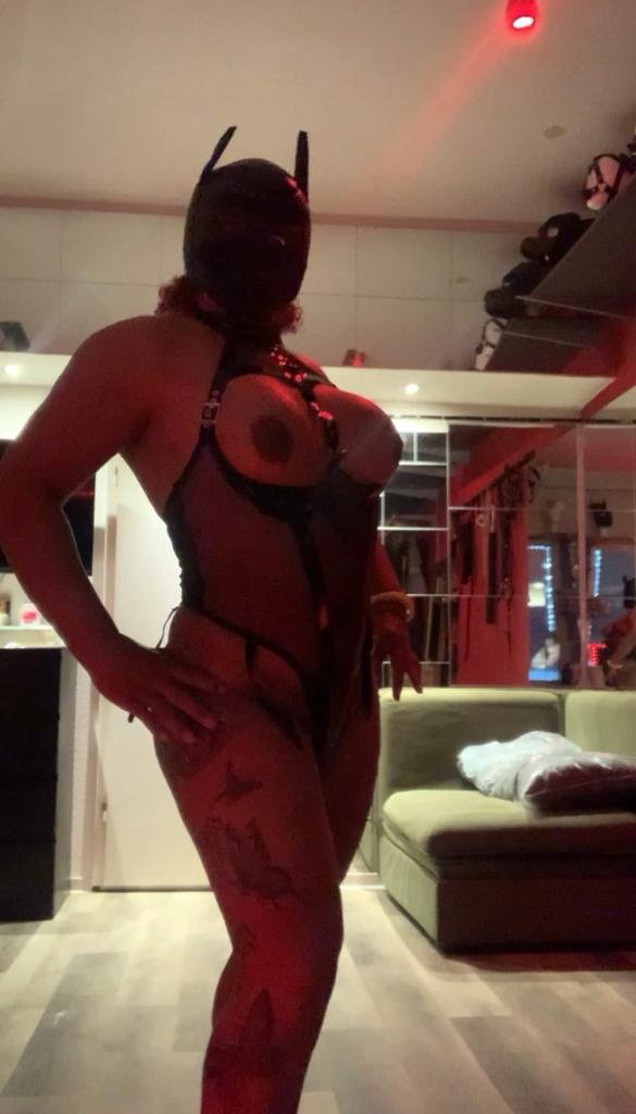 Trans Brunette - foto 23