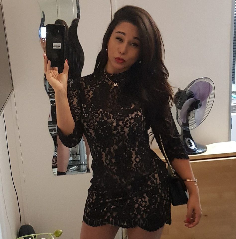 Sexy Girl Ledah Provocatrice - photo 19