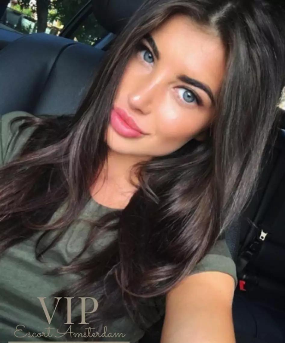 Yuliana Vip Escort - foto 2