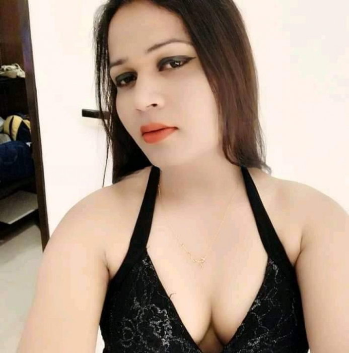 Ahana Khan - foto 1