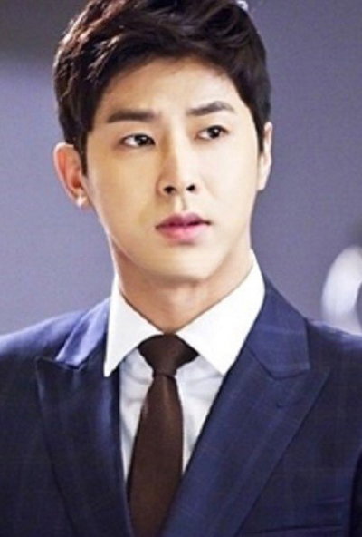 James Lee - foto 2