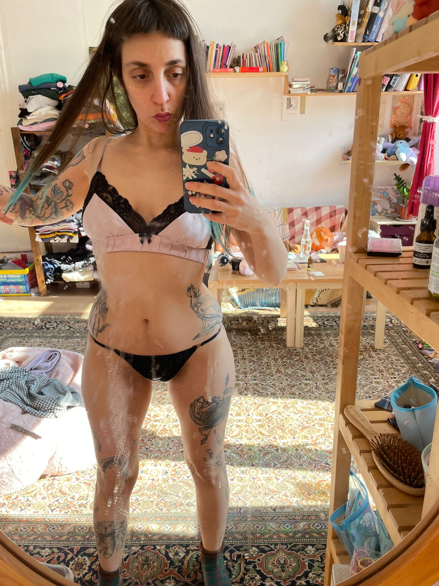 Michelle - photo 4