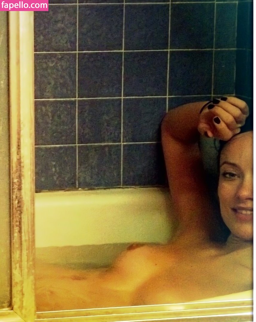 Emilia Cavalli - photo 410