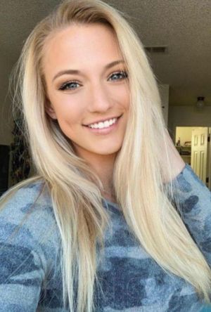 Connie - photo 1