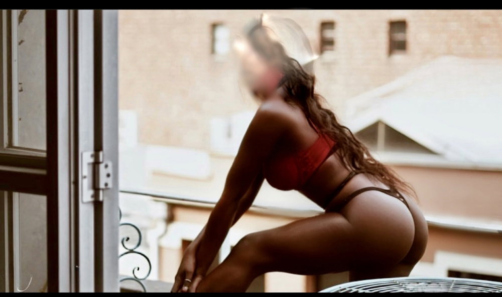 Alexa Banks - photo 5