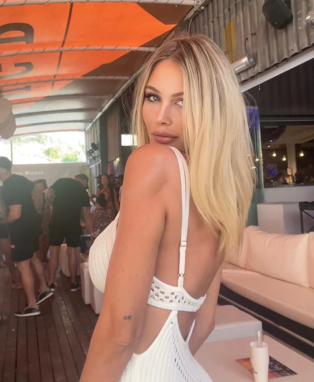 Isabella - photo
