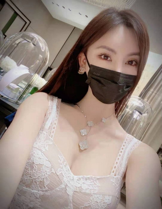 Yuan Yuan - photo 2