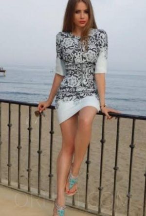 Bella Young - photo 7
