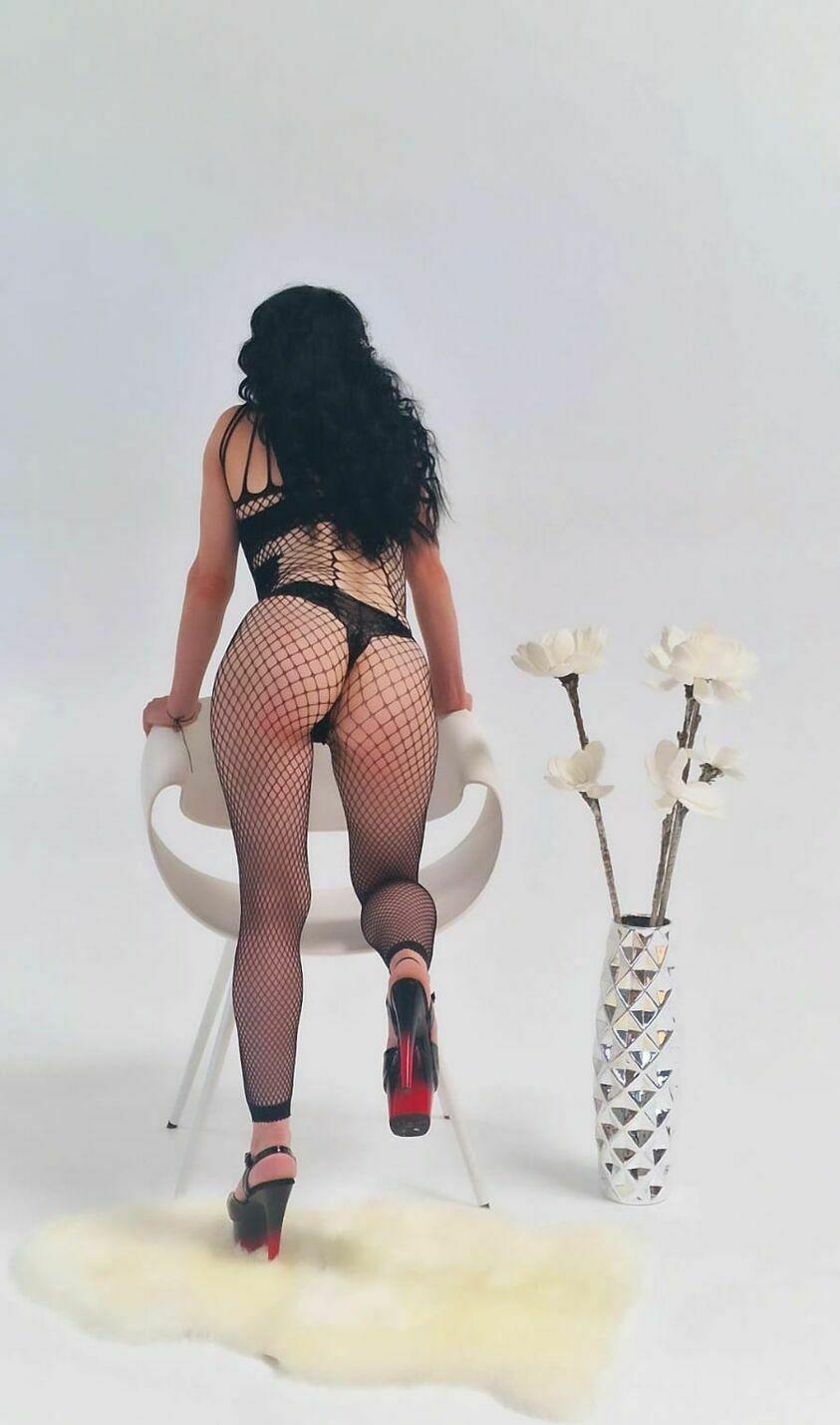 Evelyn - photo 3