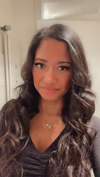 Yina - foto 3