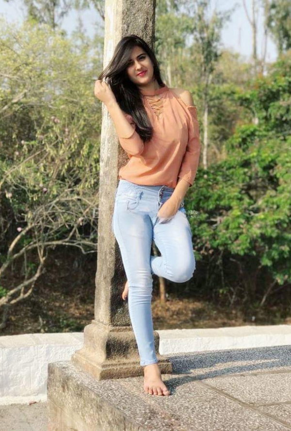 Mona Gupta - photo 1