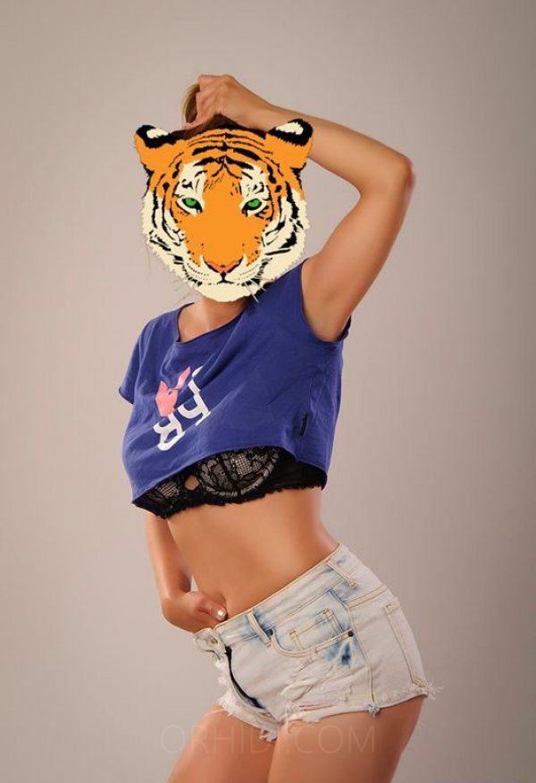 Michaela - photo 13