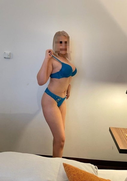 Emma324 - photo 6