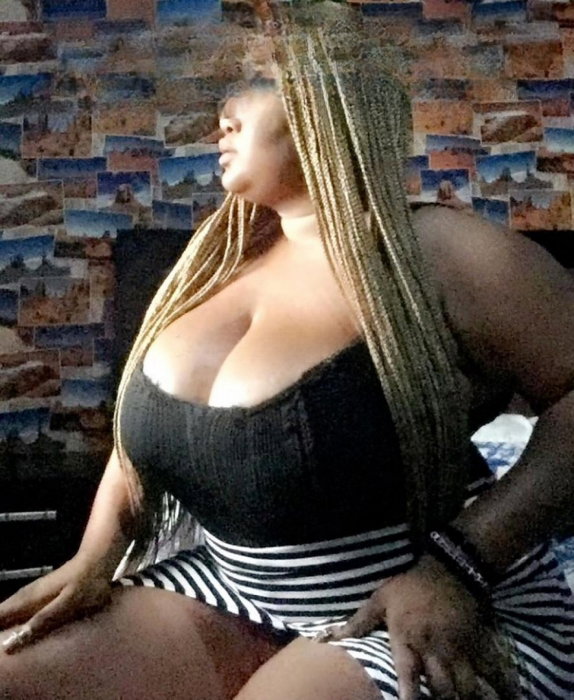 Khloe - foto 2