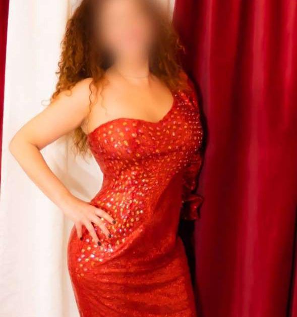 Les Bains Belle Femme Massage Sur Table Relax Et Erotique - foto 4