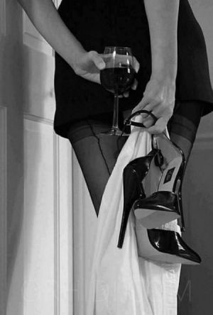 Emily Vip Companion - foto 15