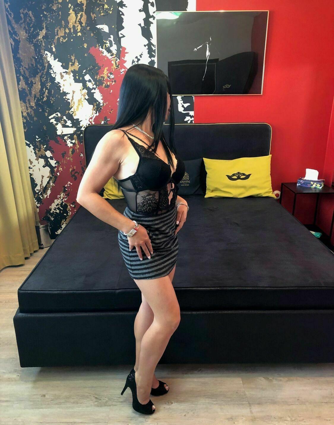 Laura Jezzaber - photo 6