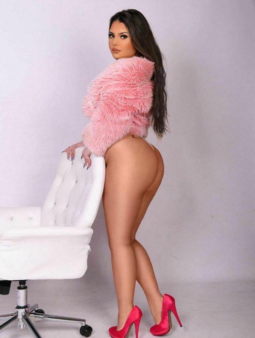 Ana - photo 17