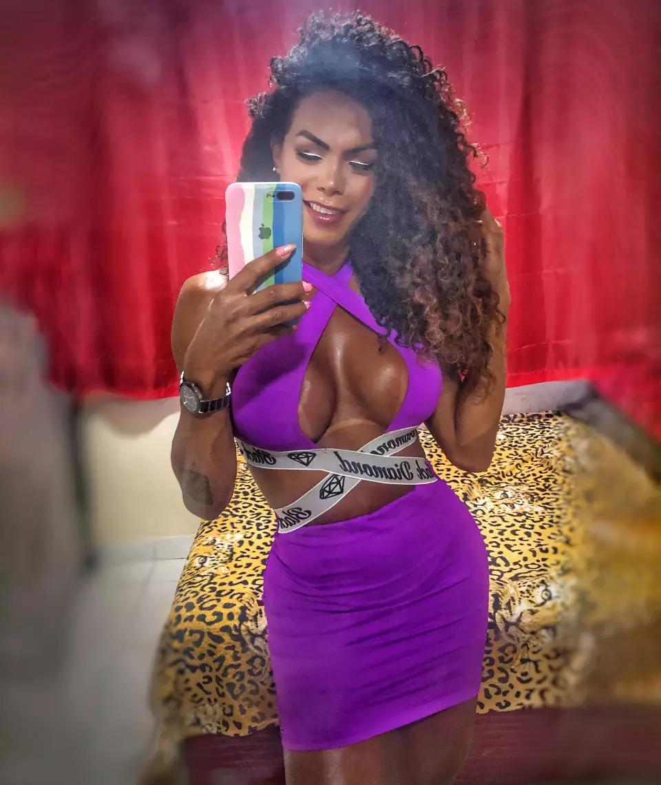 Emilly Bruni - foto 18