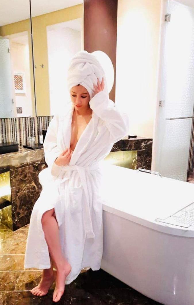 Asiatische Frauen Yaya - photo 2