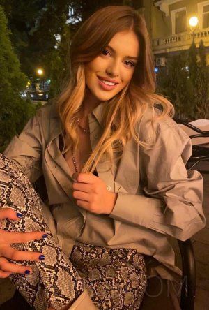 Anna - photo 6