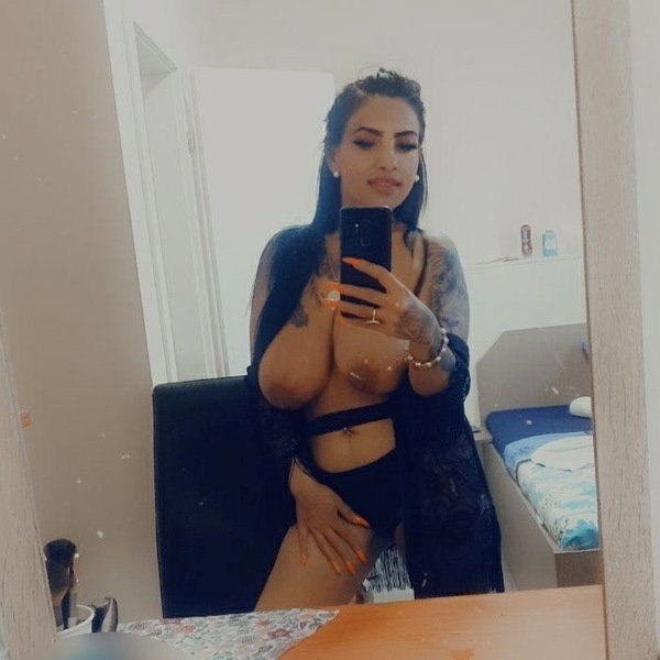 Ellysa Heiss Mega Oberweite Neu - foto 4