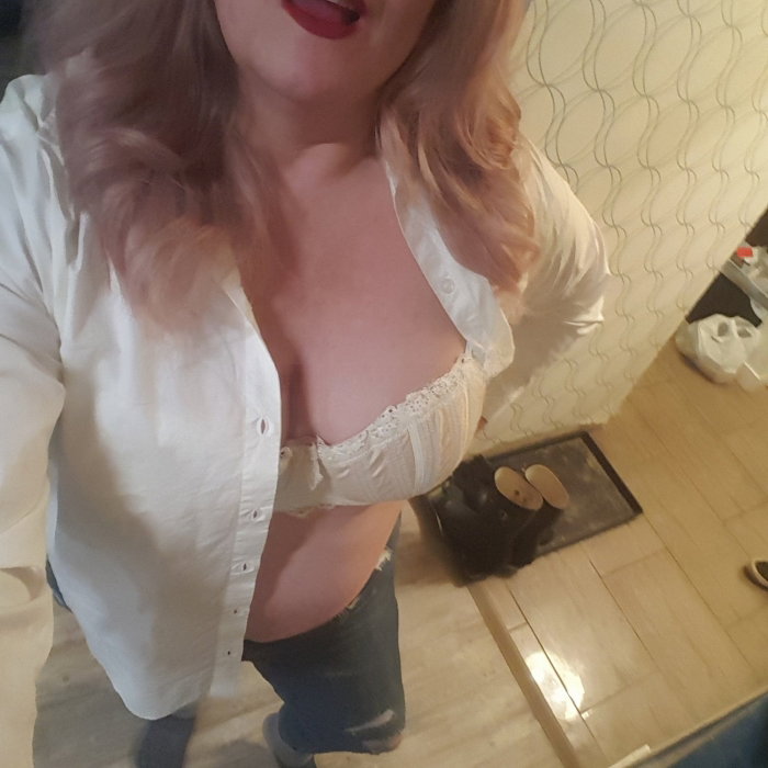 Annalise Lane - foto 1