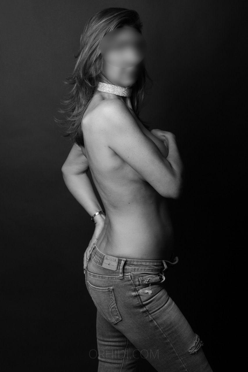 Celine Bcbg - photo 4