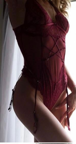 Delia102 - photo 6