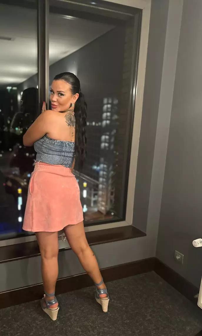 Nieuw Duitse Alessia Domina En Escort - photo 1
