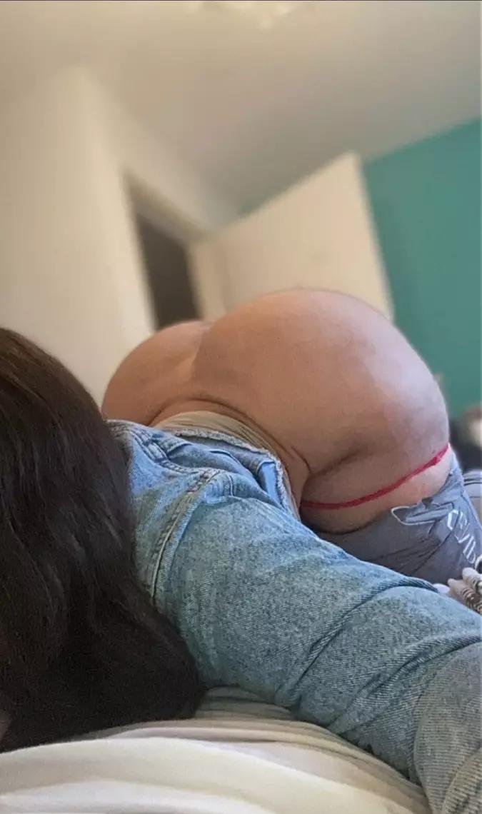 Big Booty Queen - foto 2